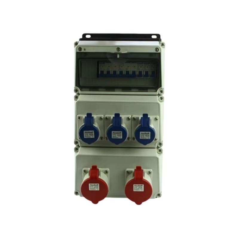 Outdoor Power Distribution Board - 32A IP65 wasserdichte, wandmontierte Kunststoff-Verteilerdose für